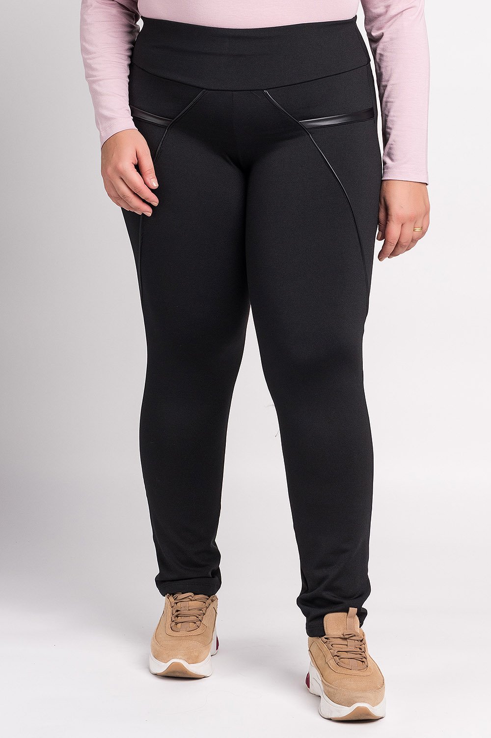 Fashion legging com detalhe em couro