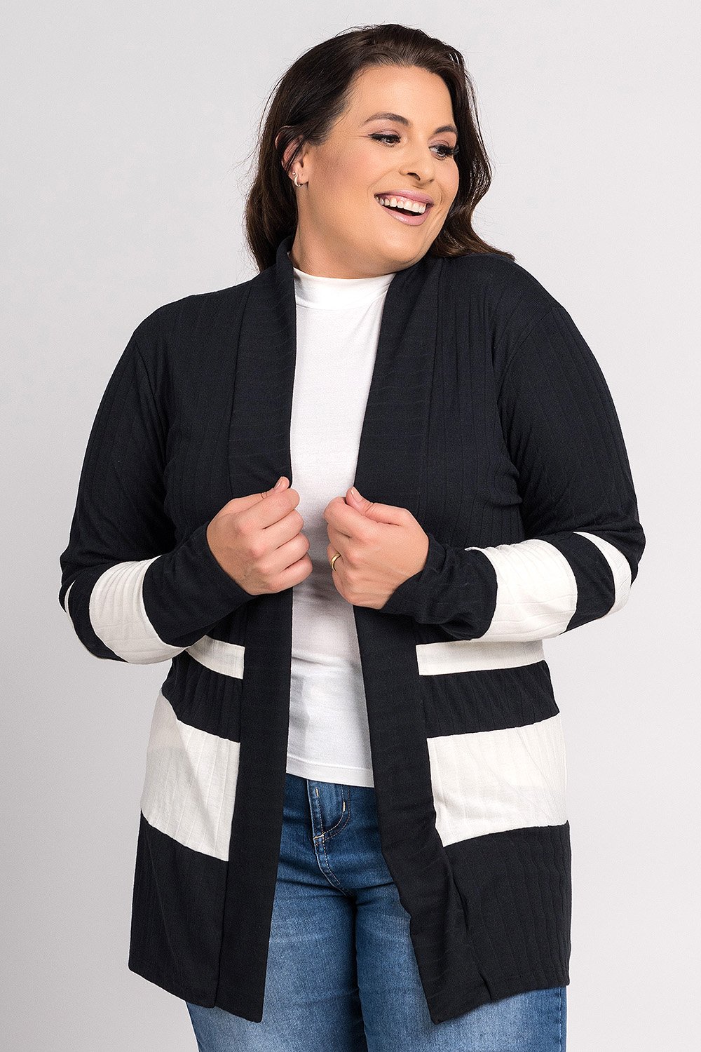 Cardigan Feminino Plus Size Detalhe Canelado Largo Listras