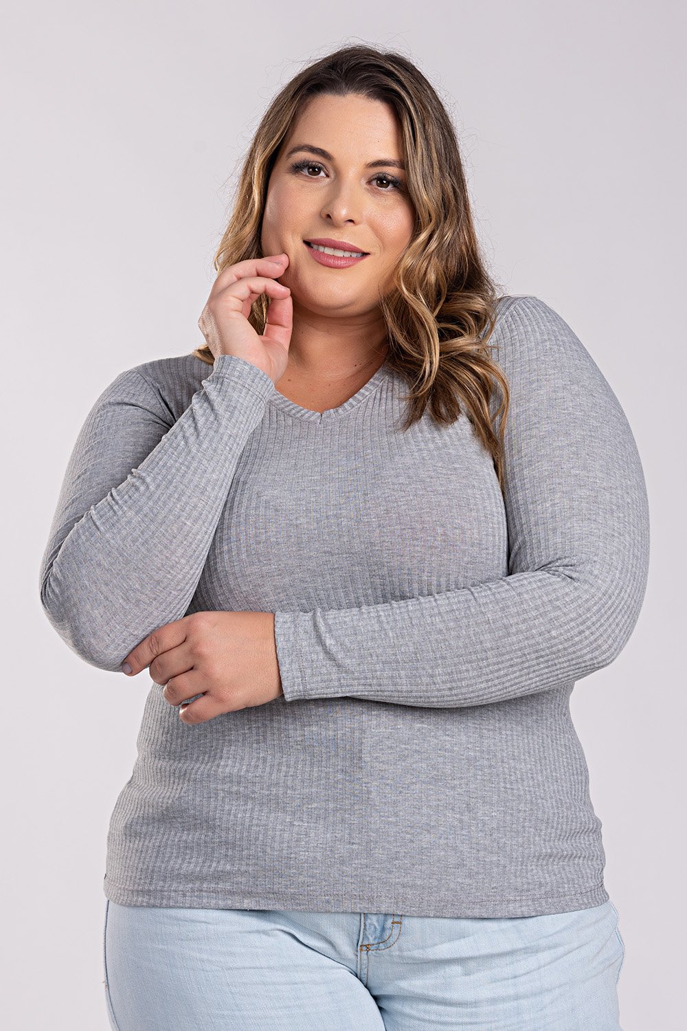 Blusa Manga Longa em Ribana Canelada Larga Decote 