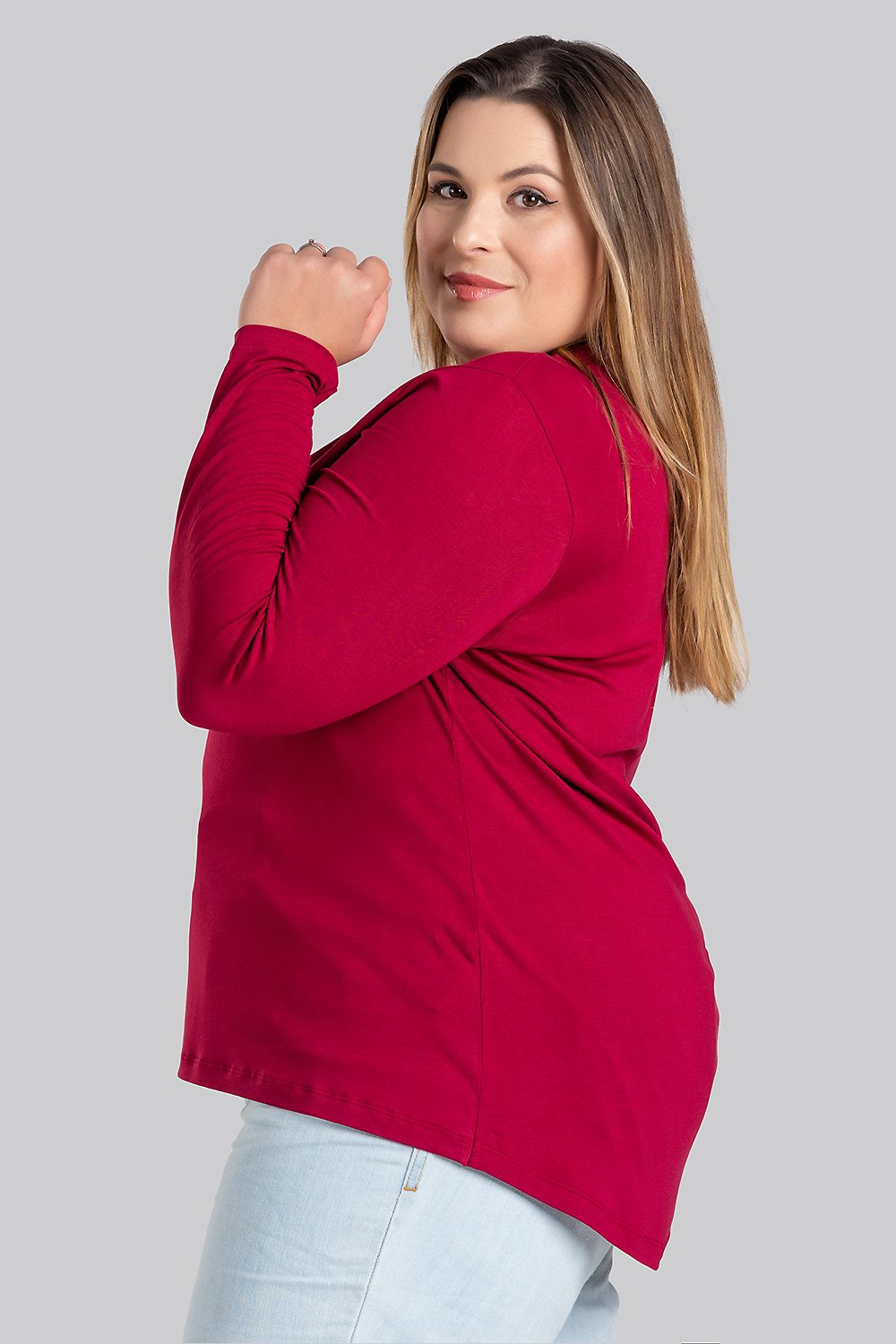 Blusa Manga Longa Mullet Feminina Plus Size em Malha de Viscose