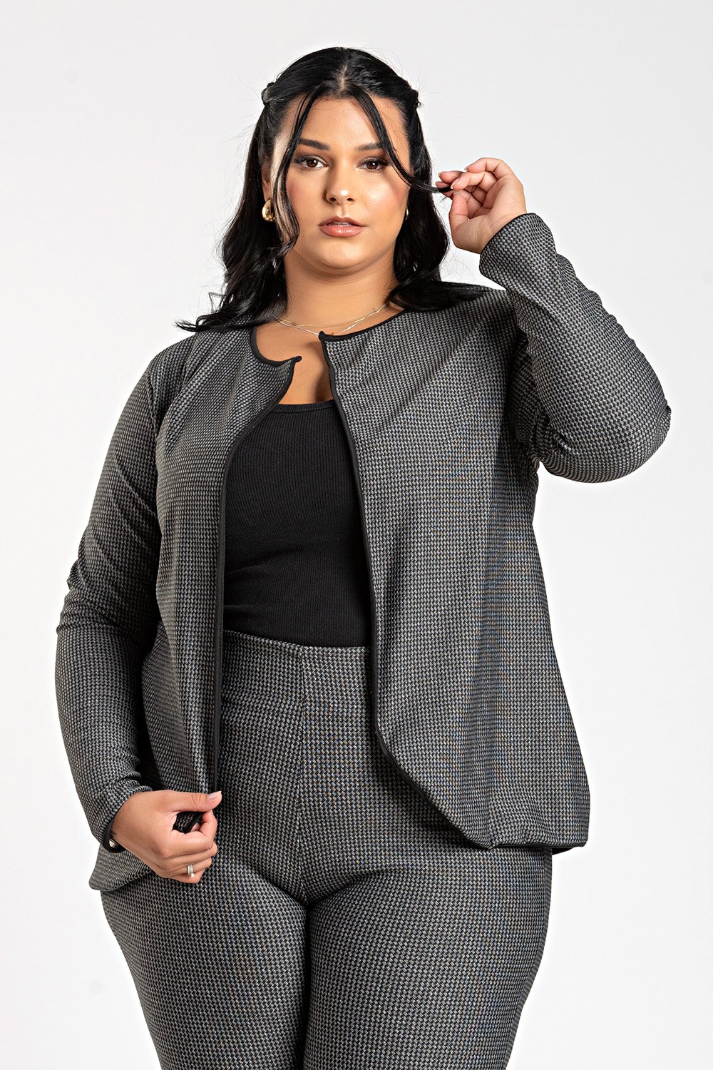 Blazer Feminino Plus Size Malha Jacquard Básico Detalhes