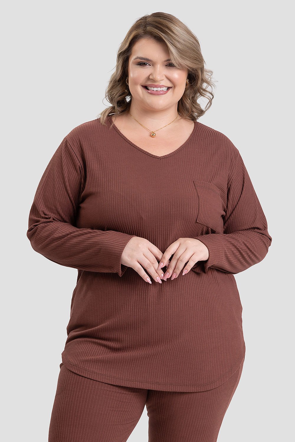 Cropped Plus Size Transpassado Frente Decote 